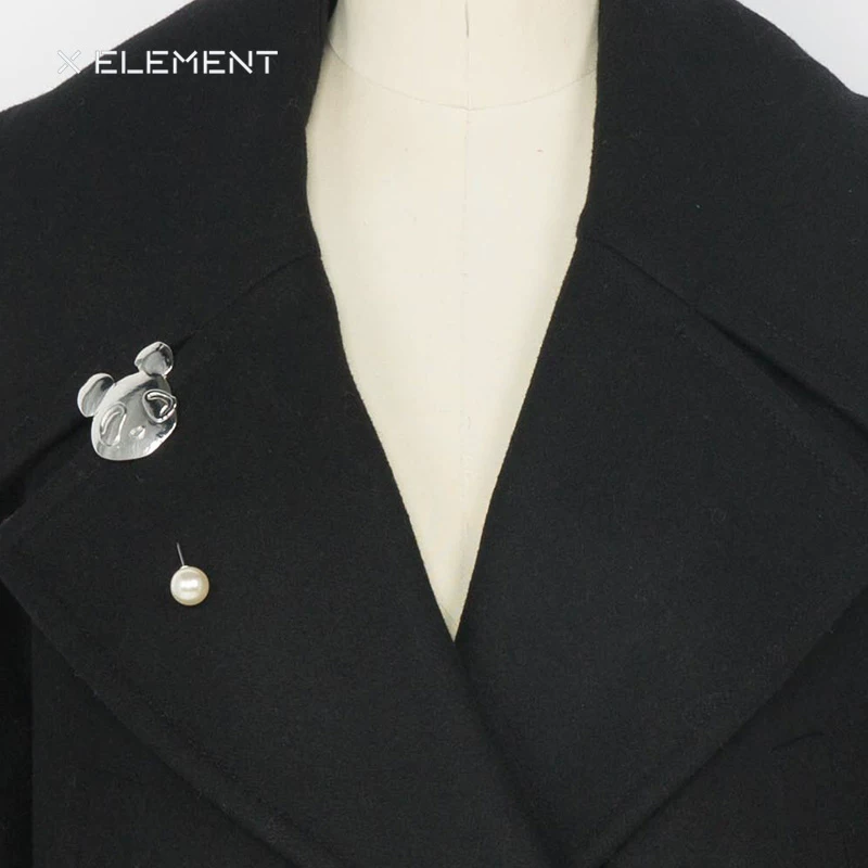 Winter black fitted jacket for leisure, long woolen coat, mid-length