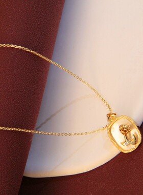 铜合金水波纹女款项链