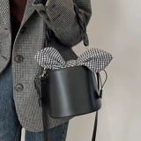 Сумка через плечо с бантиком, модная сумка на одно плечо, изысканный стиль, коллекция 2022, популярно в интернете