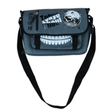 Tokyo Ghost -Wore Bag Учащиеся -мужчины в дополнительных уроках средней школы, большие аниме -аниме Anime Anime Anime Totoro Totoro