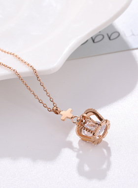 十字皇冠链条有钻玫瑰金吊坠项链