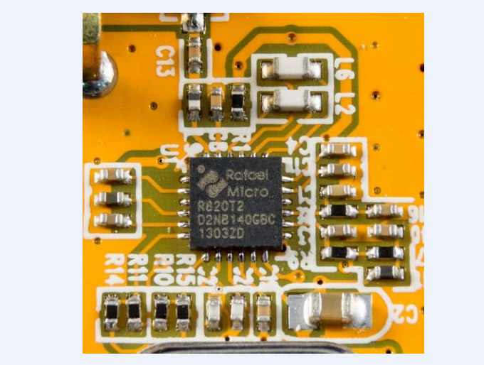 高灵敏度软件无线电R820T2+RTL2832U USB SDR ADS-B DVB-T DAB FM-图2