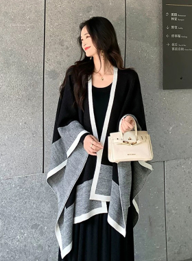 高级感拼色斗篷披肩女秋冬季慵懒保暖围巾针织外套时尚百搭大披风