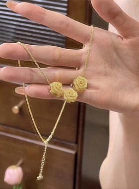 经典浪漫三朵金花项链网纱玫瑰花
