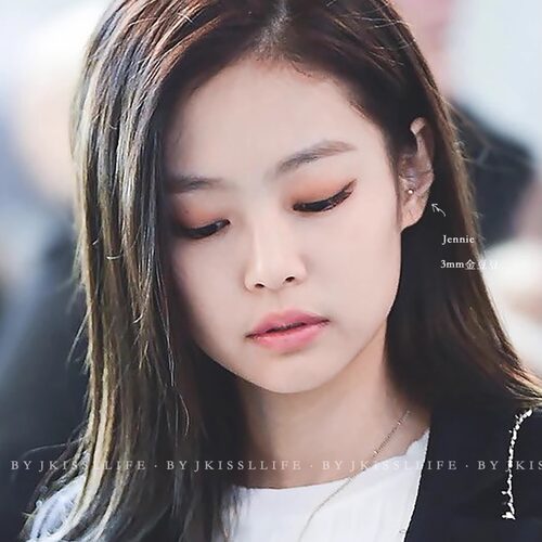 9K黄金 Jennie同款金豆豆 叠戴bi入 螺丝耳骨钉耳钉 睡觉免摘 - 图1