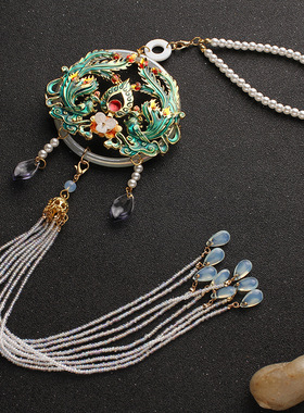 古风吊坠襟步流苏旗袍