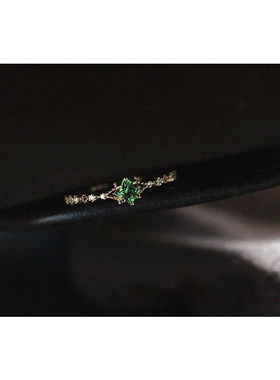 英国设计师TopWhitS镶嵌天然沙佛莱绿宝石钻石复古戒指女高贵典雅