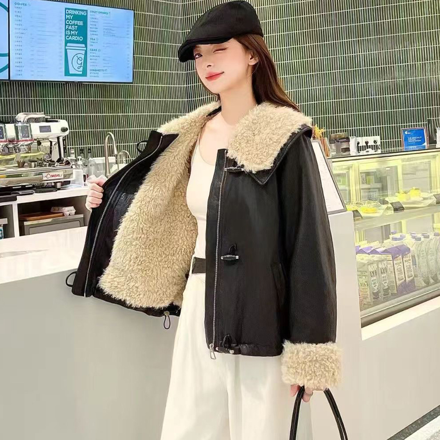 娃娃领软皮加绒加厚短外套女2025秋季新款时尚小个子大毛领上衣潮,淘宝优惠券,粉丝福利购,淘宝优惠卷