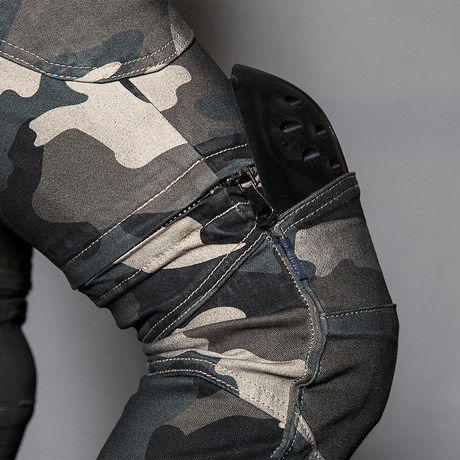 camouflage riding pants