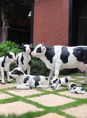 仿真玻璃钢发光花园林亮化奶牛