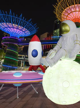 玻璃钢美陈商场宇航员雕塑太空人