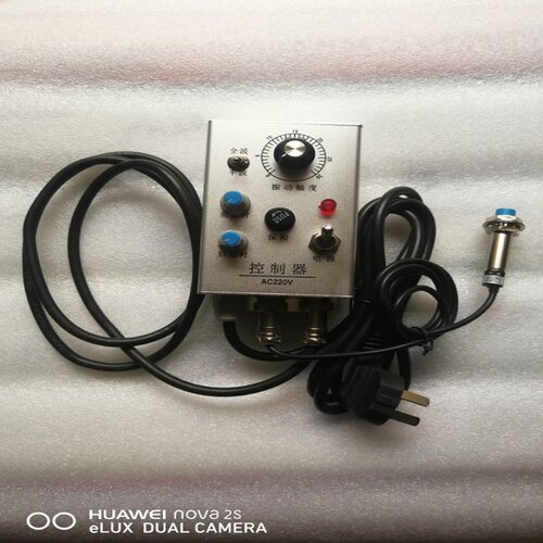 正品 220V/380V光电对射控制器 接近开关调速器 震动盘调速盒 - 图1