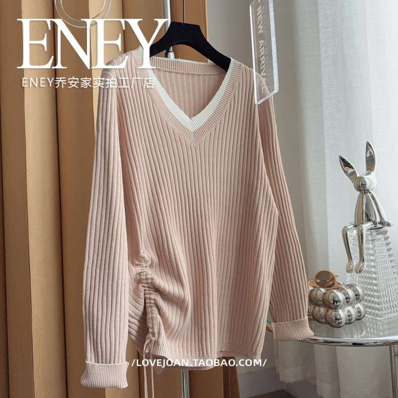 大版遮肚子~显瘦大V领胖妹上衣宽松坑条设计感单侧抽绳针织衫大码,淘宝优惠券,粉丝福利购,淘宝优惠卷