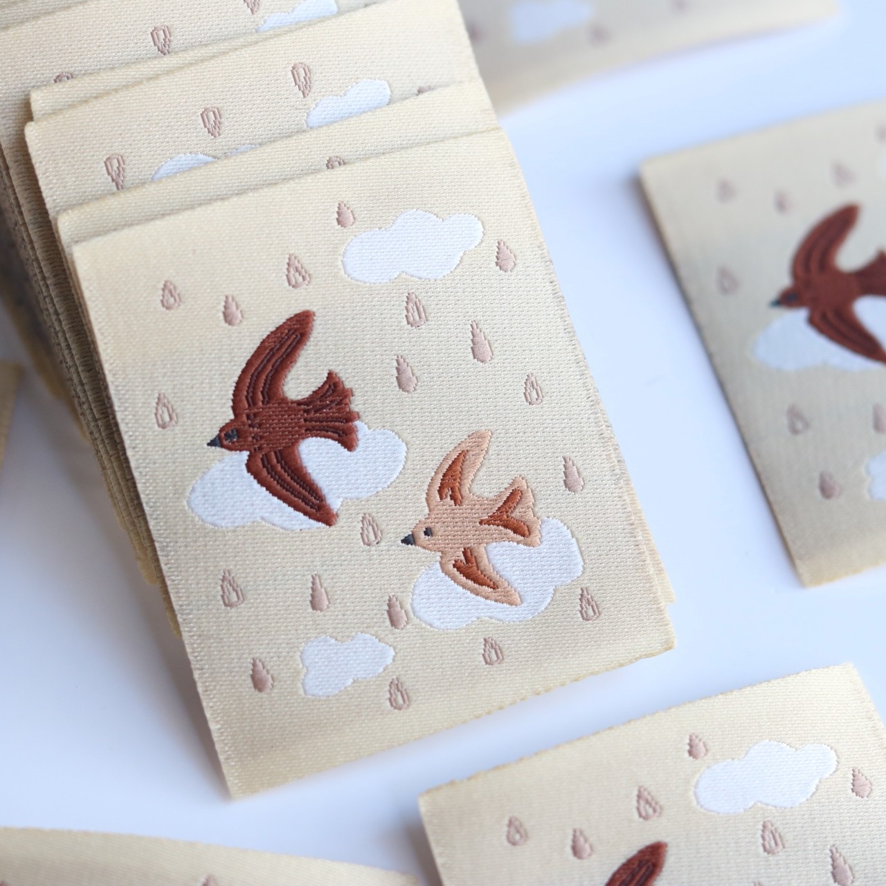 飞鸟与自然16小鸟卡通织唛商标布标领标源头工厂服装辅料定制现货,淘宝优惠券,粉丝福利购,淘宝优惠卷