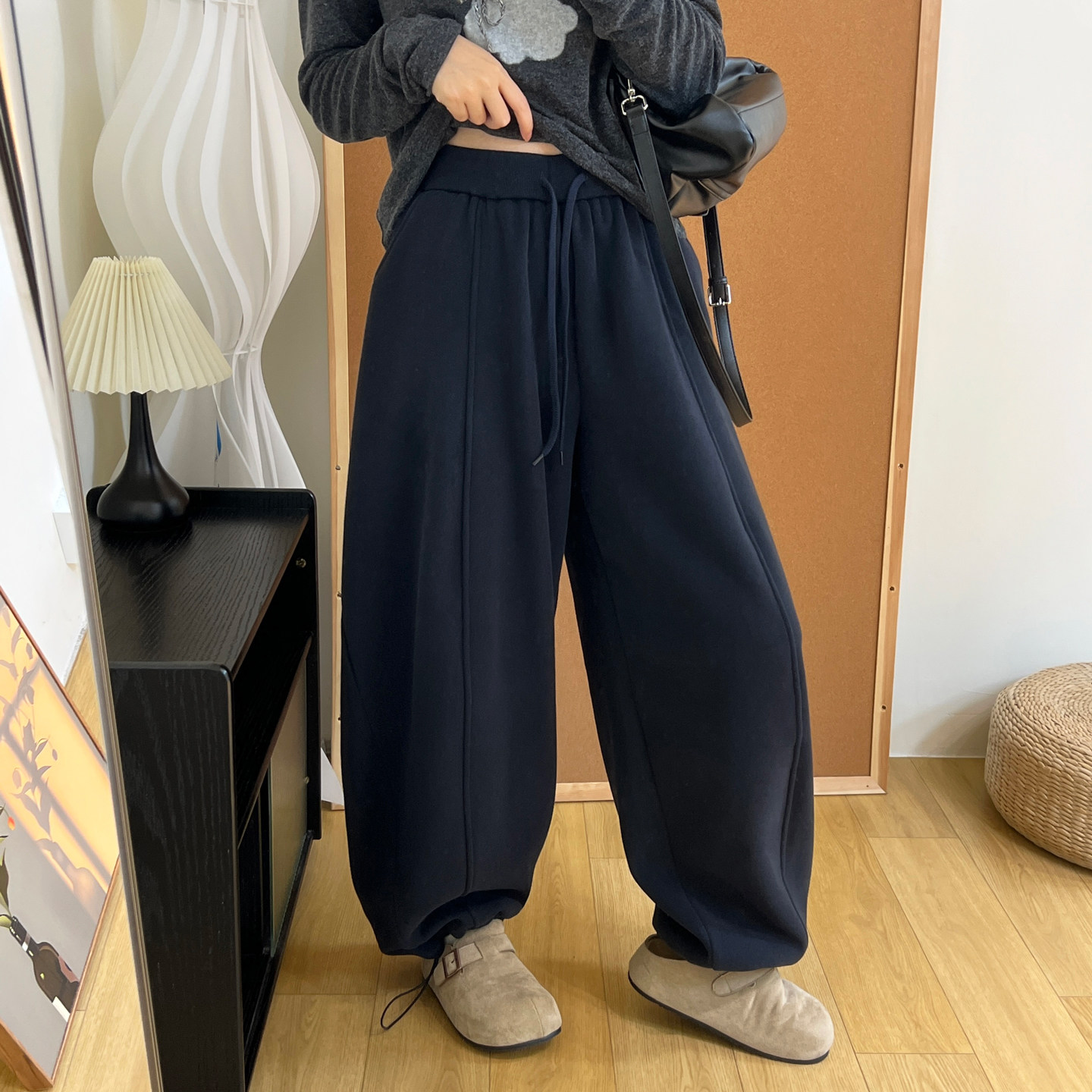 宽松大裤腿加绒气球裤子女冬季加厚保暖抽绳阔腿两穿束脚香蕉卫裤,淘宝优惠券,粉丝福利购,淘宝优惠卷