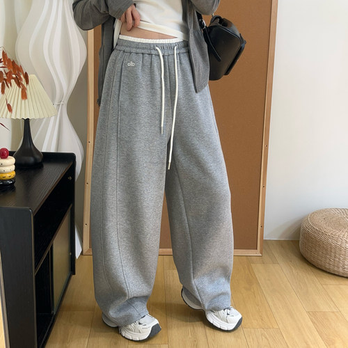 运动风字母刺绣抽绳弯刀裤2026春季撞色松紧腰侧缝拼接两穿卫裤女 - 图0