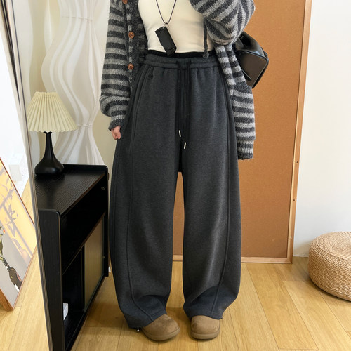 加绒加厚运动卫裤女冬季韩版个性刺绣阔腿束脚两穿高腰撞色镰刀裤 - 图3