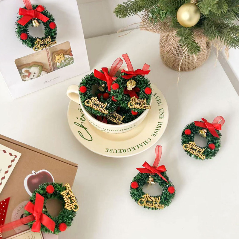 【特价】圣诞节礼物包装丝带绒带烘焙礼盒子花环圣诞树装饰缎带绳