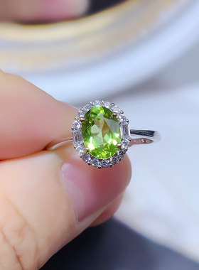 纯银镶嵌天然橄榄石戒指