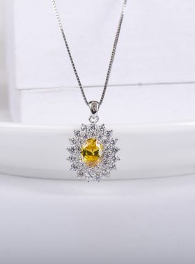 纯银高碳钻吊坠锁骨链两克拉求婚