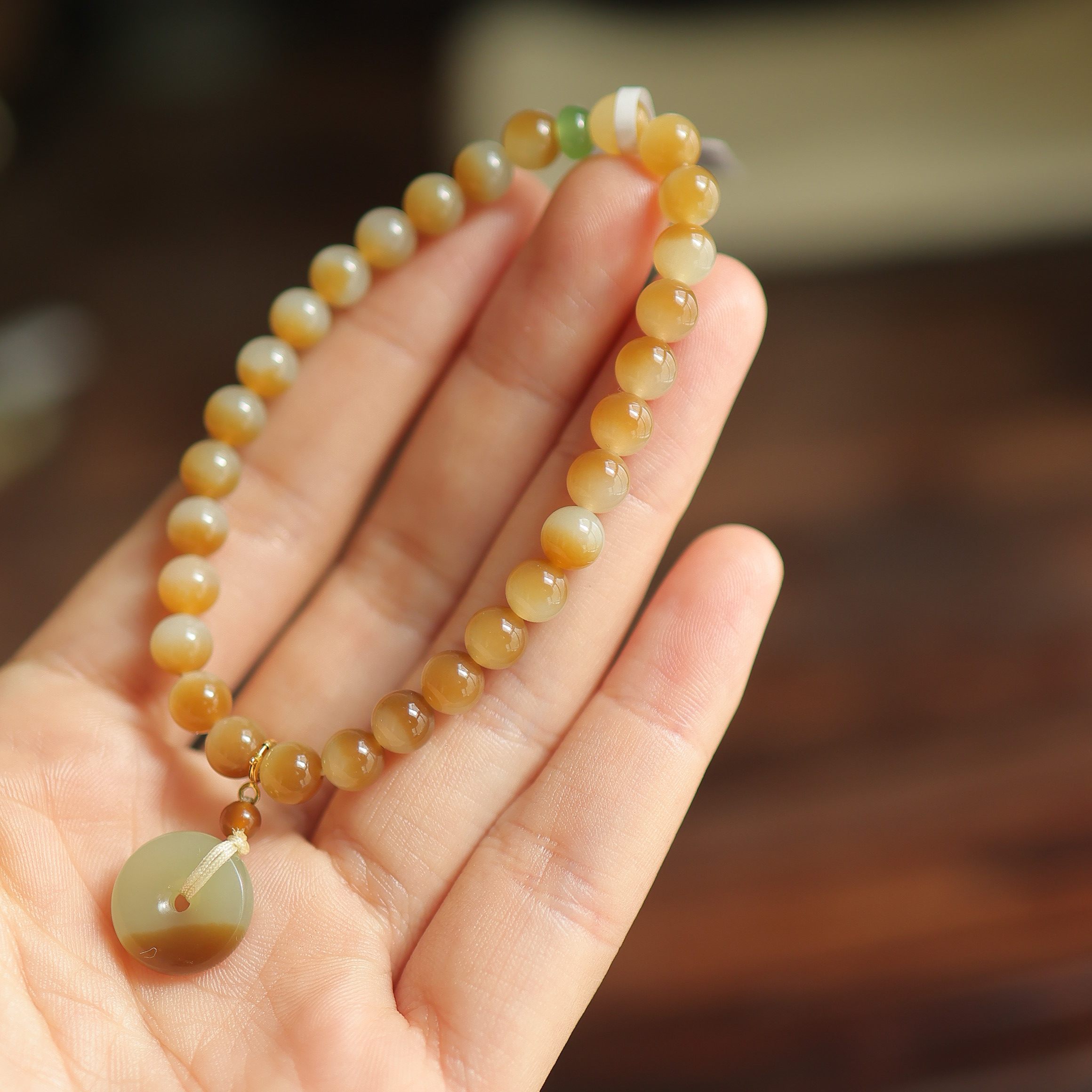 天然和田玉6mm糖白聚宝盆圆珠单圈18k金 显白冬日首选 货号14911,淘宝优惠券,粉丝福利购,淘宝优惠卷