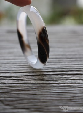 青禾淑坊古典玛瑙手镯