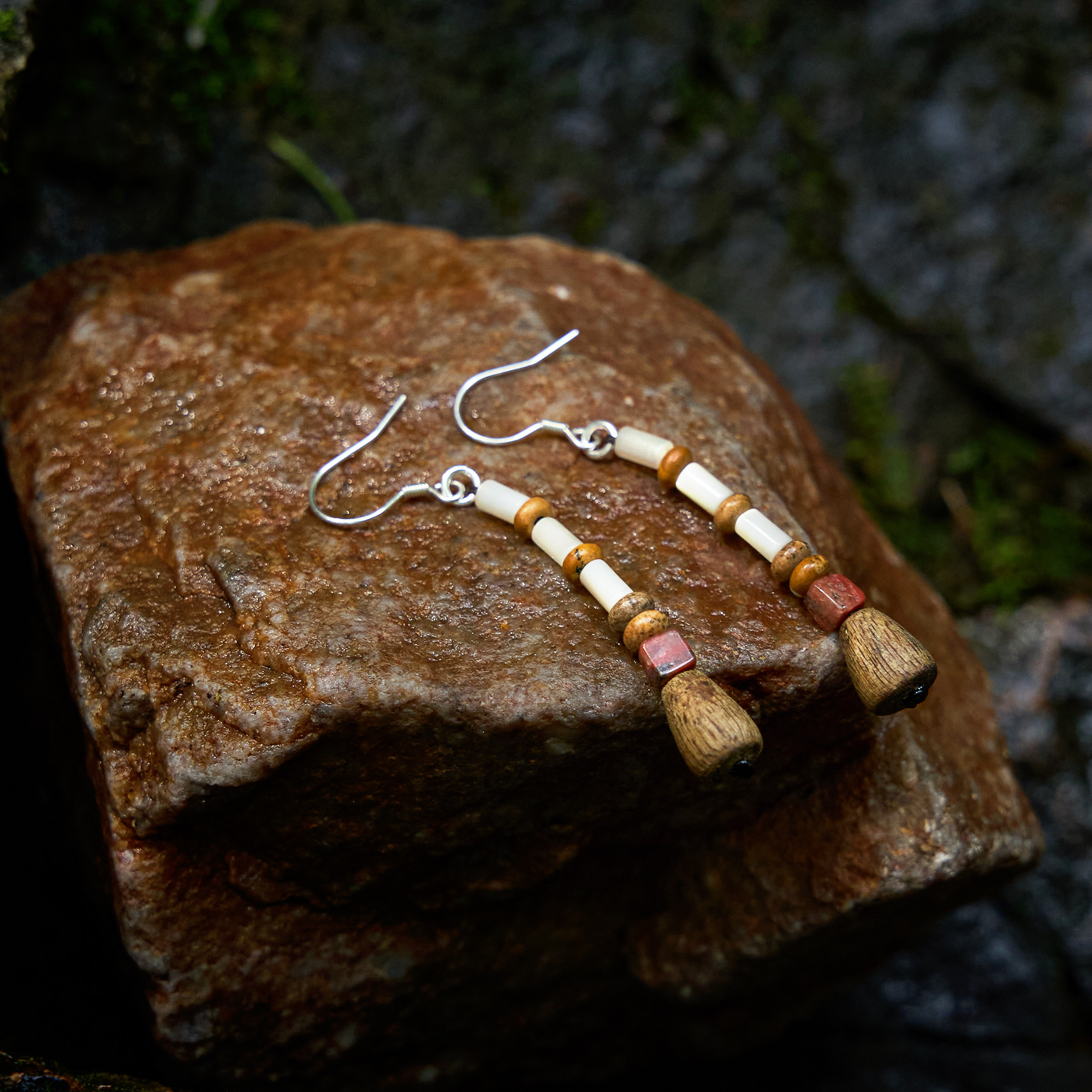 三坛星石【润物】财富/好运 沉香耳钉原创高级小众设计秋冬款耳坠,淘宝优惠券,粉丝福利购,淘宝优惠卷