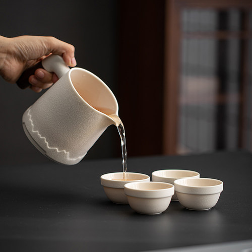 旅行茶具套装户外便携式陶瓷快客杯一壶四杯功夫泡茶壶随身收纳包 - 图1
