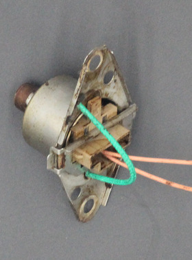 虎牌电饭煲FB-172-101B-2