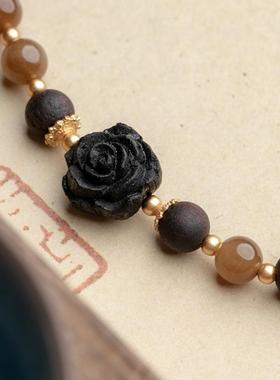 降真香黄油麻丝6mm和田玉且末糖玫瑰花双圈手串