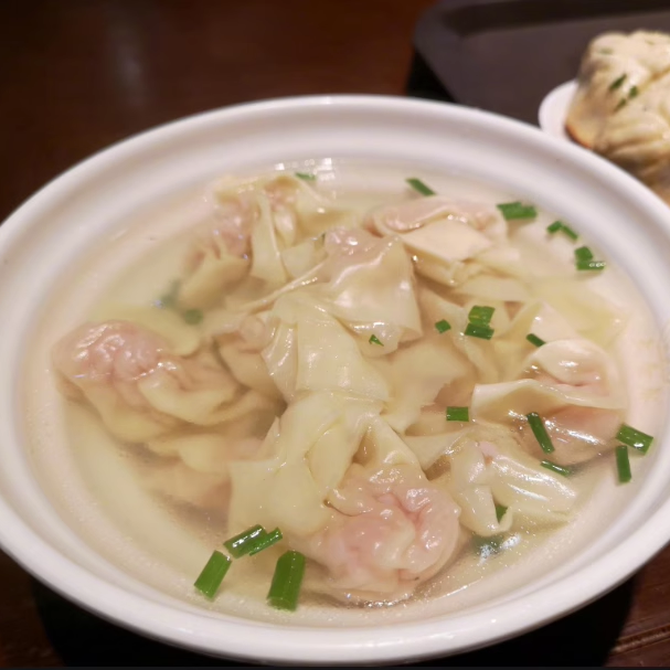 正宗港式云吞皮广东云吞皮混沌皮馄饨皮云吞面馆专用皮2斤装包邮