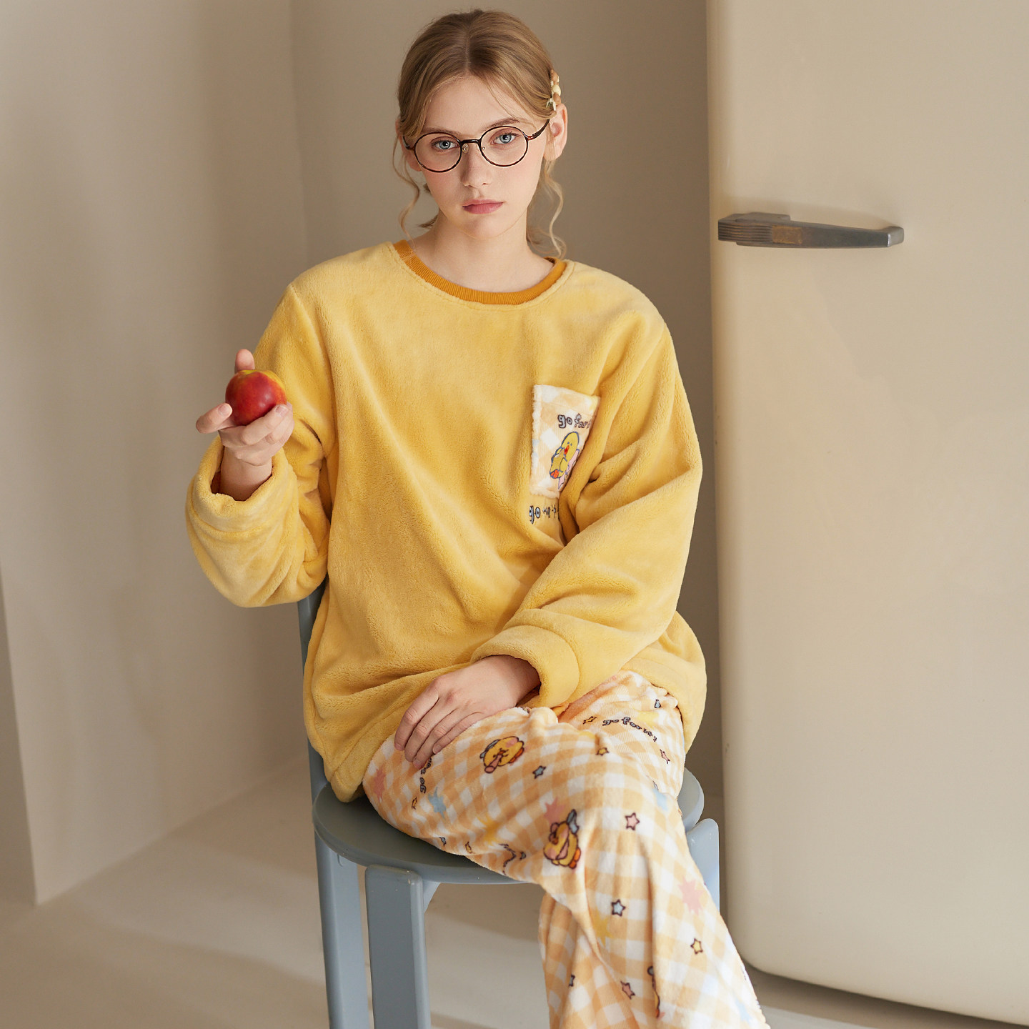 芬腾女士睡衣秋冬季珊瑚绒套装女款可爱卡通布朗熊休闲大码家居服,淘宝优惠券,粉丝福利购,淘宝优惠卷