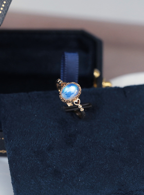 戒指梦幻月光石皇冠18k送女友