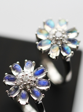 天然蓝彩月光石戒指纯银电镀白金