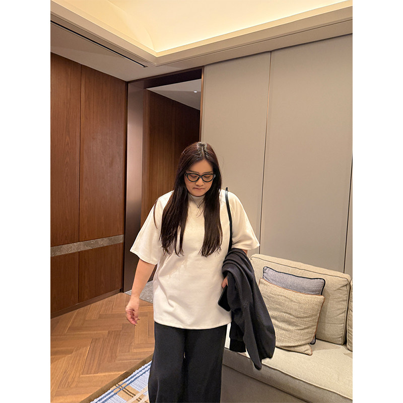 铅笔小鑫大码女装 美式休闲 加厚绒感 亲肤柔软 显瘦圆领短袖T恤,淘宝优惠券,粉丝福利购,淘宝优惠卷