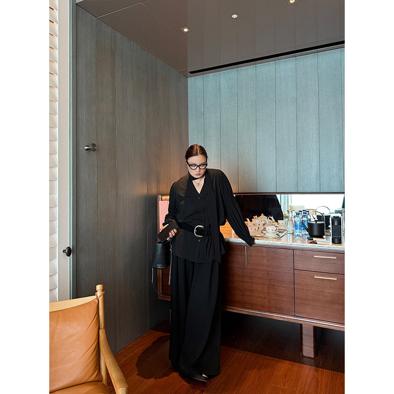 铅笔小鑫大码女装 简约高腰 遮跨显瘦 大码直筒阔腿裤,淘宝优惠券,粉丝福利购,淘宝优惠卷