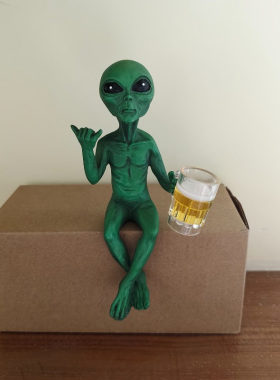 有趣外星人摆件酒吧酒柜家居客厅电视柜桌面装饰品创意摆件工艺品