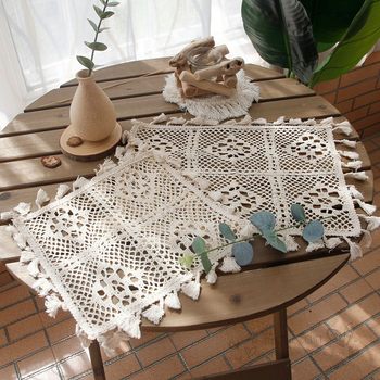 Retro lace tablecloth table mat ຕາຕະລາງກາເຟ mat ສີ່ຫລ່ຽມ hollow crochet Gaibson dessert ຕາຕະລາງຂະຫນາດນ້ອຍ tablecloth placemat