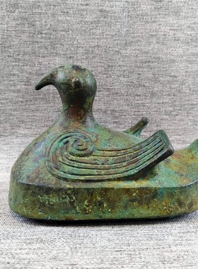 西周青铜鸟盖变形兽纹壶中三王壶