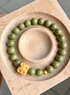 金膏玉奶酪搭配天然石手串暴富