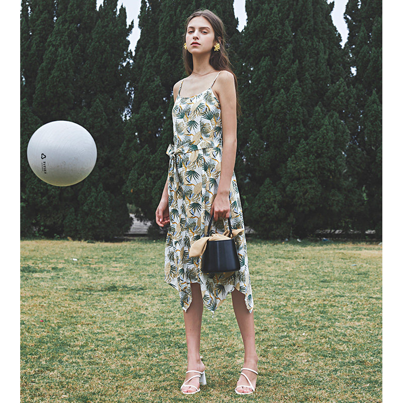 2020夏季新款百搭小清新收腰a字 sedate连衣裙