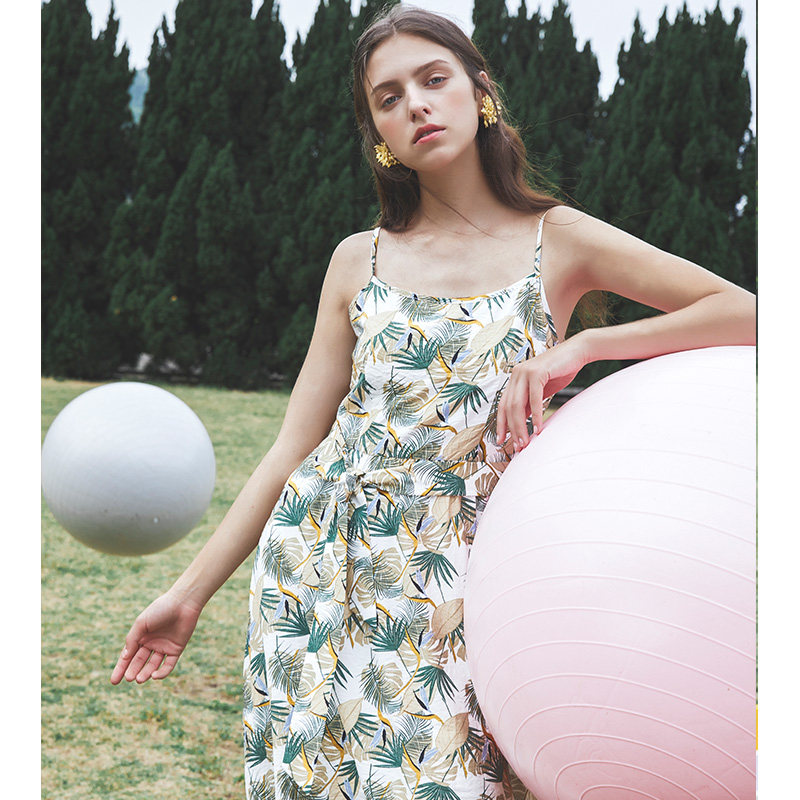 2020夏季新款百搭小清新收腰a字 sedate连衣裙