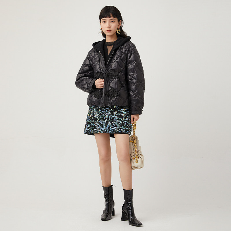 水云间女装2021冬季新款时尚设计感 sedate羽绒服