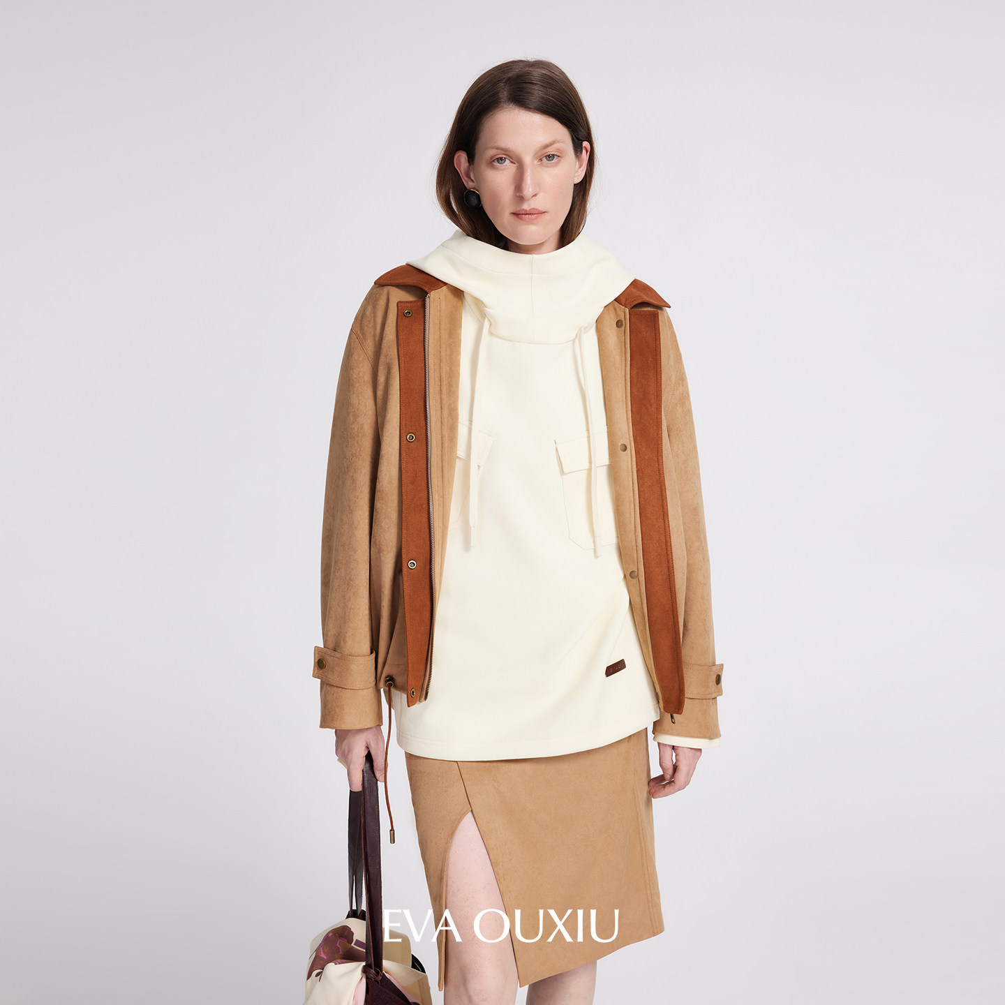 EVAOUXIU撞色拼接夹克2026年春女装新商场同款复古时髦麂皮短外套,淘宝优惠券,粉丝福利购,淘宝优惠卷