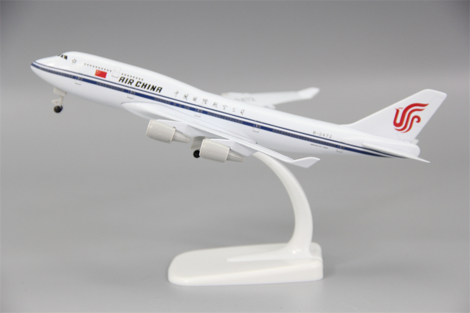 实心合金飞机模型波音B747-400国航客机礼品摆件带轮款可拆卸20cm - 图0