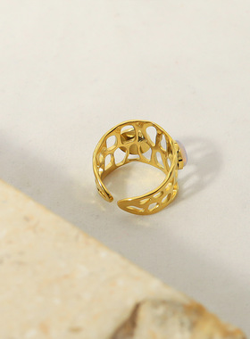 欧美网红镂空天然石钛钢开口戒指不掉色黑石小众感复古手饰女