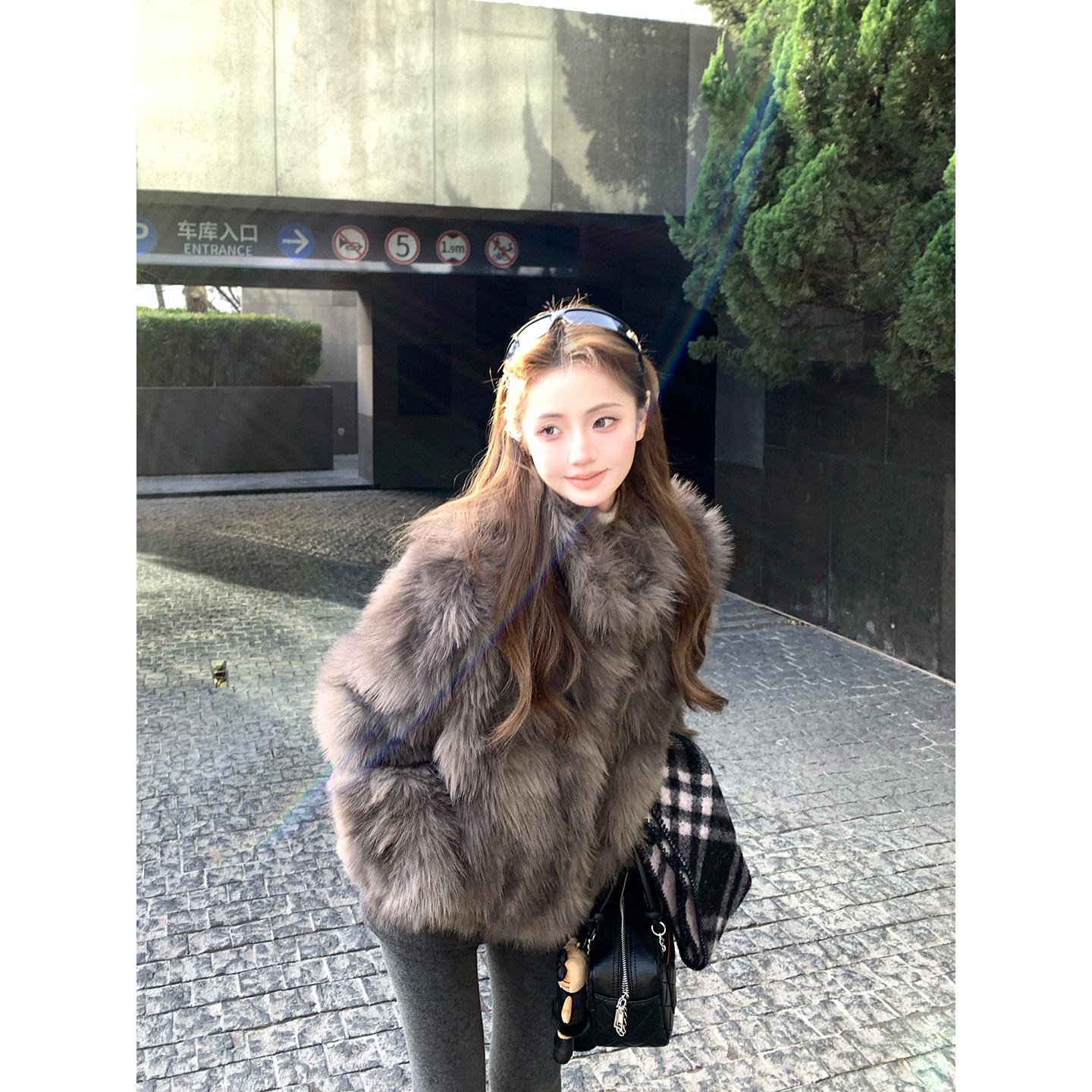 Ashy Snow首尔月光 以假乱真仿狐狸毛晕染环保皮草层次感正肩立领,淘宝优惠券,粉丝福利购,淘宝优惠卷