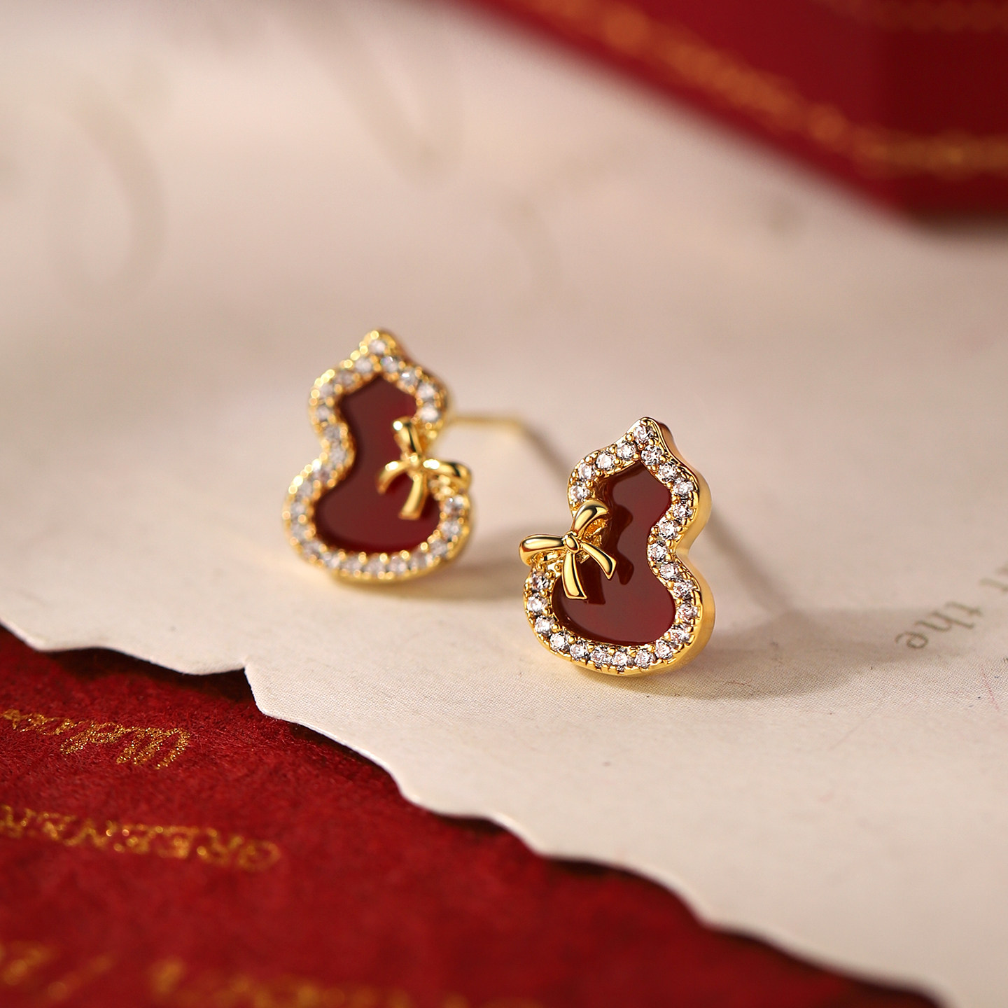 【巷南】999银葫芦蝴蝶结耳钉高级感耳环2026本命年女耳饰过新年,淘宝优惠券,粉丝福利购,淘宝优惠卷