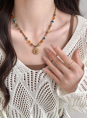 原创波西米亚复古叠戴项链锁骨链太阳吊坠2026新款名族风串珠配饰