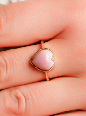 女王贝粉珊瑚招桃花爱情银戒指